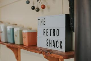 The ReTrO Beach Shack - 7