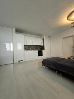 Apartment Majko with free parking - Bratislava - 4