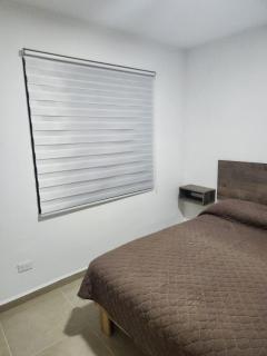 Residencia en zona industrial - La Pila - 7