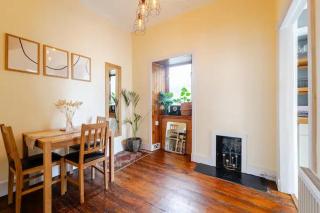 City Centre - 1 Bed - Sleeps 2 - Pet Friendly - 2