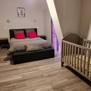 Gîte spacieux, à proximité de Bourges - - 8