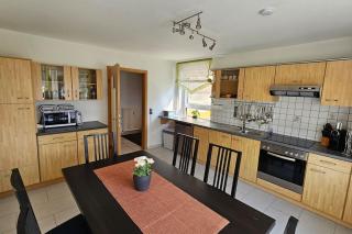FeWoRebbe familienfreundliche grosse, ruhige und helle Wohnung - Heitersheim - 8