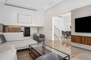 Luxury Modern Duplex With Sea View - 3