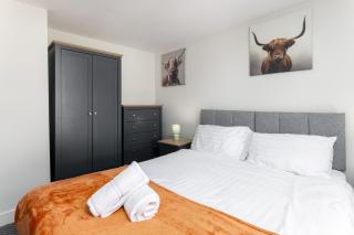 Gorst House - Air Host & Stay - Free parking - Liverpool - 9