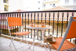 Erika's Oasis - Stylish Gem inthe Heart of History - Kalamata - 7