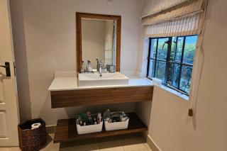 Pumbaa Farmhouse + Cottages - 4
