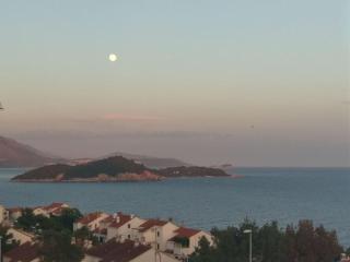 Apartment MarLo with nice views on the Adriatic! - Dubrovnik - 9