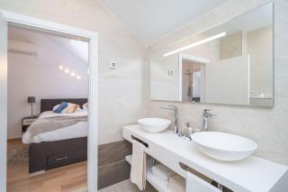 Apartment MarLo with nice views on the Adriatic! - Dubrovnik - 3