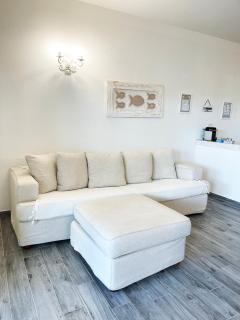LIKE at HOME n 12 Poolside Garden Apartment - Palau - 2