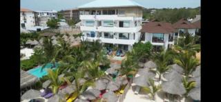 SunSeaBar Beach Resort - Kendwa - 4