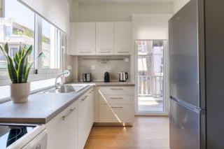 Koukaki 2BR Apartment by UPSTREET - 1