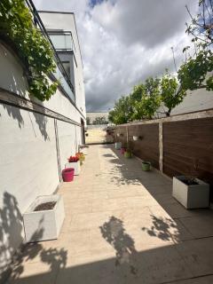 Superbe appartement dans villa avec piscine - Villeneuve-lès-Béziers - 7