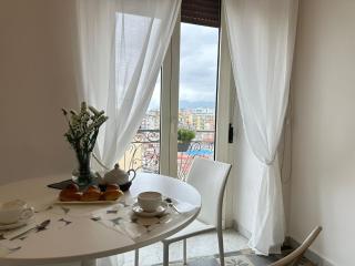Habitatio Mercatorum Guesthouse - LS Accommodations - Naples - 7