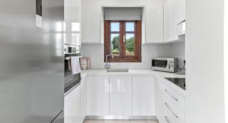 Modern Apartment DB12 - Aether, overlooking communal pool in heart of Aphrodite Hills - Kouklia - 2