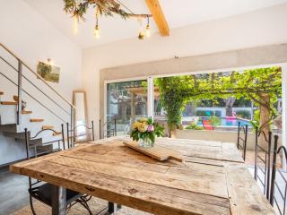 Holiday Home Les Pivoines by Interhome - La Crau - 2