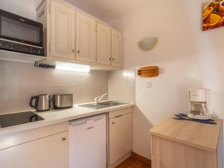 Studio Hauts de la Madrague-13 by Interhome - 3