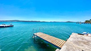 Select Cunda Guest House - Sea View with Garden 2 Bedroom Apartment at Cunda Island - Ayvalık - 9