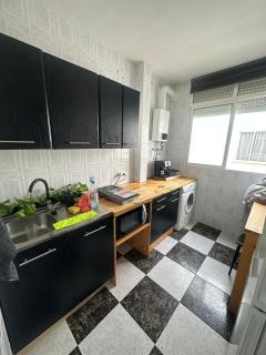 Habitación 3 tercera planta sin ascensor no és piso entero! Compartir Baño y cocina ! - Fuengirola - 7