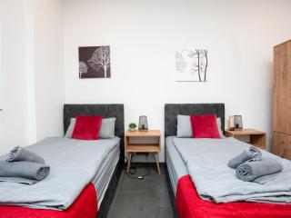 Serviceroom24 - Apartment 2 in Recklinghausen Hoch WLAN - Smart-TV - 24-7 Check-in und Küche - Recklinghausen - 7