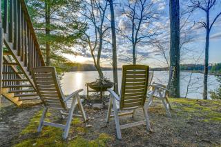 Lake Home with Dock and Fire Pit Steps to Sandy Beach - Lake - 9