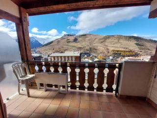 2P spacieux avec balcon, proche des pistes, animaux acceptés - FR-1-516-60 - 4
