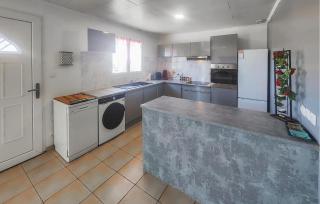 Lovely Home In Villespassans With Wifi - 3