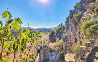 2 Bedroom Cozy Home In Grazalema - Grazalema - 1