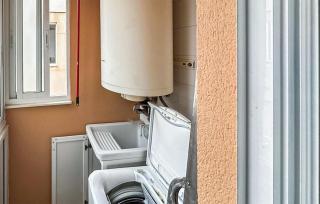 Awesome Apartment In Roquetas De Mar - 1