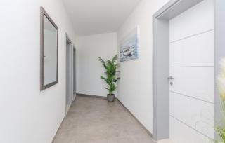 2 Bedroom Amazing Apartment In Privlaka - Privlaka - 2