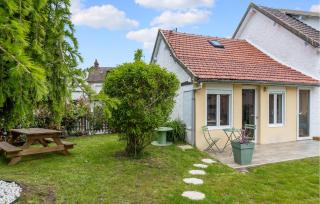 Stunning Apartment In Amblainville - Amblainville - 2