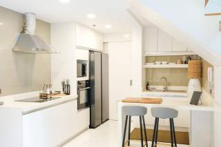 Loft 3BR with Garden in Avant BGC parking with fee - Manila - 6
