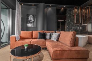 MARGI Velvet Apartament 13TH FLOOR LED CEILING BATH POOL - 1