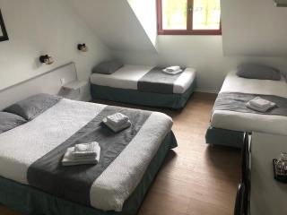 Logis Hôtel Restaurant Les Fontaines - 2