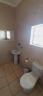 Marang Gardens Lodge - Mahikeng - 4