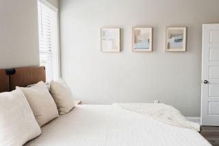 New Luxury Townhome - 6