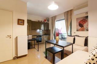 Flisvos Renovated Apartment near the Sea - Athen - 8