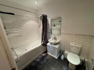 City Centre Apartment Liverpool - Liverpool - 2