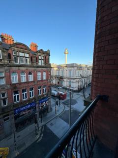 City Centre Apartment Liverpool - 2