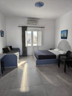 Mary Rooms - Perivolos - 6