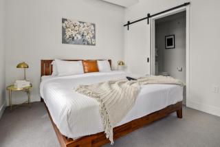 On Cloud 9 - Curated Lifestyle Loft - Zuni Lofts - Denver - 9