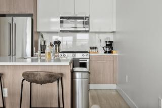 On Cloud 9 - Curated Lifestyle Loft - Zuni Lofts - Denver - 1