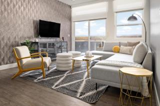 New! Sprawling Floor Plan - Central LoHi - Peloton - 0