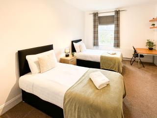 West end Avenue LT By Furnished Accommodation - Contractor - Business Stays - Relocating Families - 9