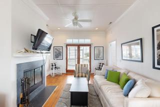 Myra's Cottage - Edisto Beach - 7