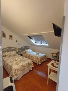 Hotel El Coterin Apartamentos y Habitaciones - Arenas de Cabrales - 2