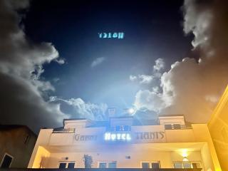 Garni Hotel TIANIS - Kotor - 9
