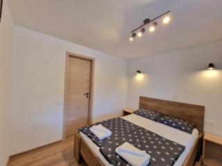 Room D - 9