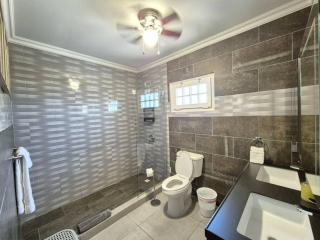 Ruby Villa - Lakes Edge - Palm-Eagle Beach - 1