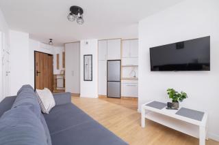 Modern Apartment with Parking near Tauron Arena by Rent like home - 3