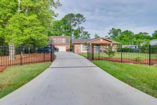 Charming Bluffton Vacation Home with Yard! - Bluffton - 0